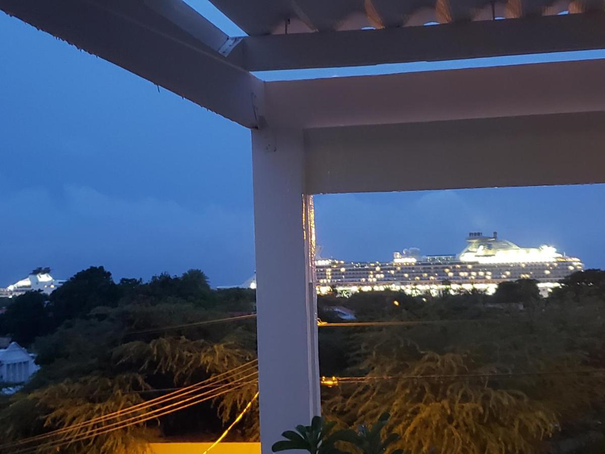 Mustique Suites Curacao Willemstad Exterior foto